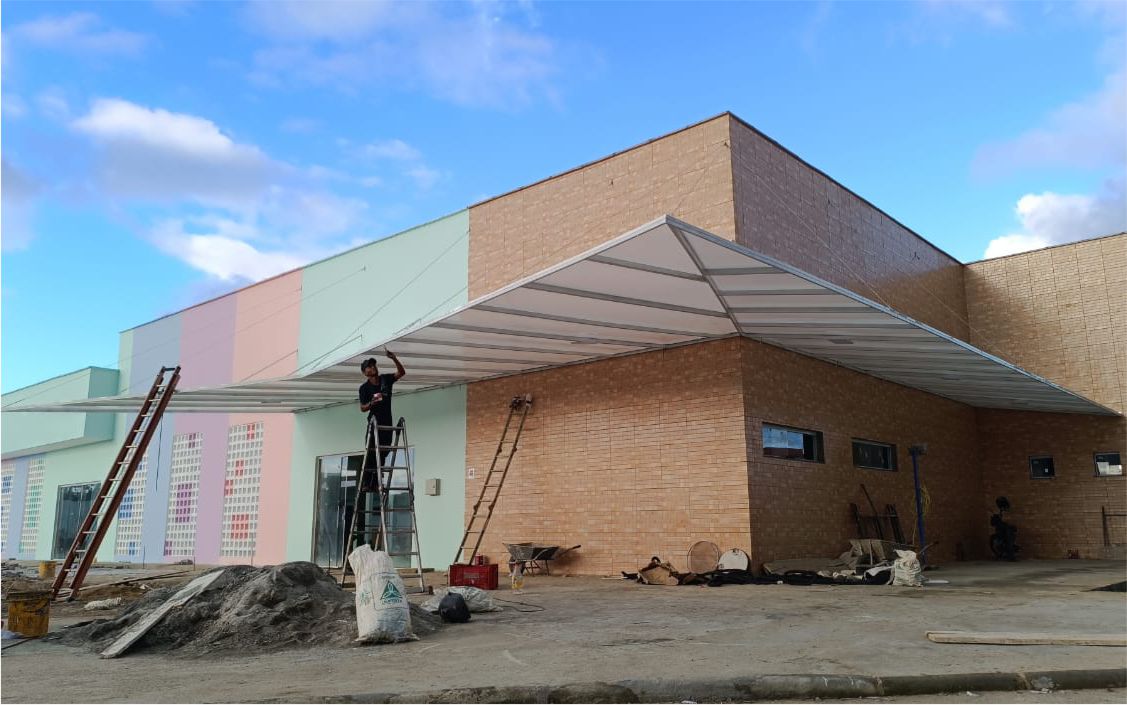 Proteção com Design Moderno - Escola Campo Belo
